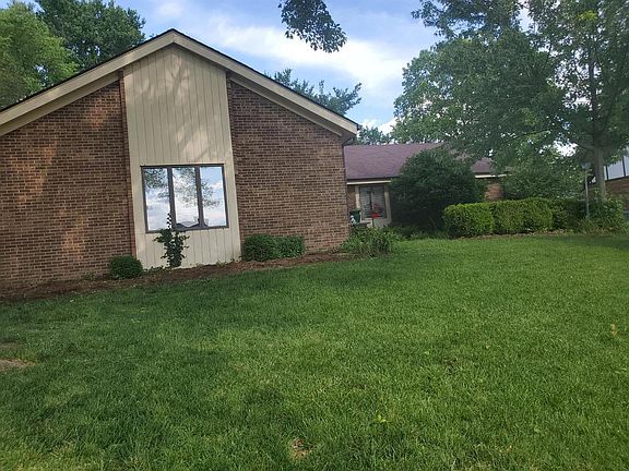 3rd image of 115 Fairway Dr