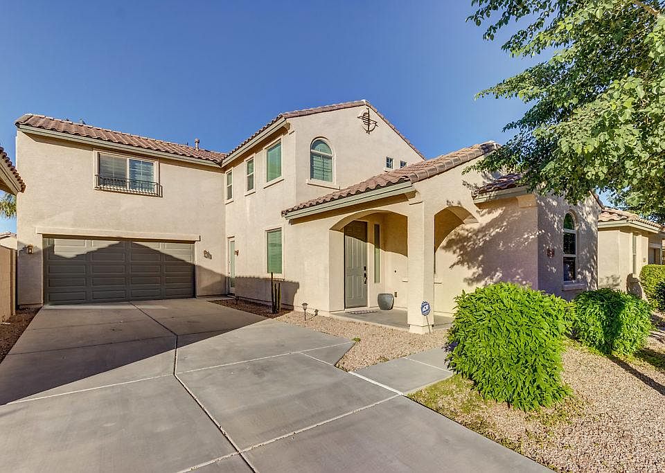 1st image of 1704 W Pelican Dr