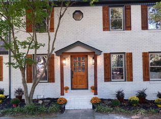 185 Chimney Spgs APT 1, Tyrone, GA 30290