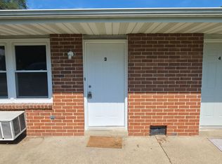 305 E John St #3, Knox, IN 46534