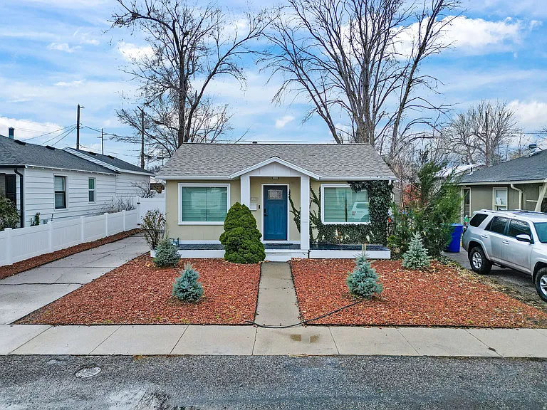 1066 E Wood Ave — Photo 9