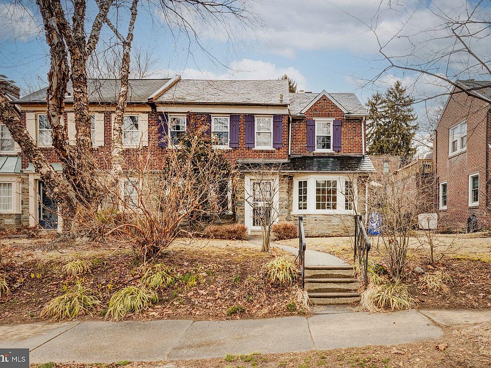 1st image of 303 E Allens Ln