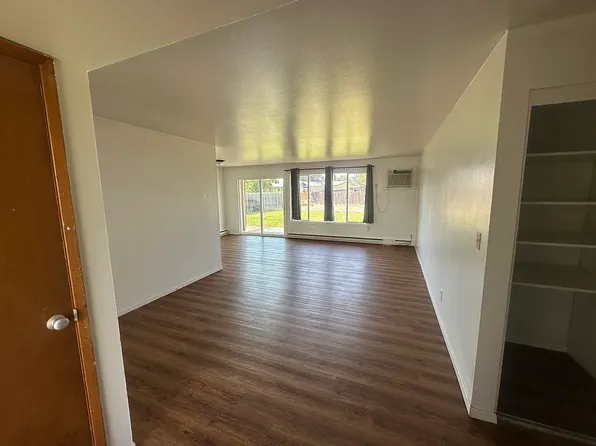 406 Biggs Rd, Moses Lake, WA 98837