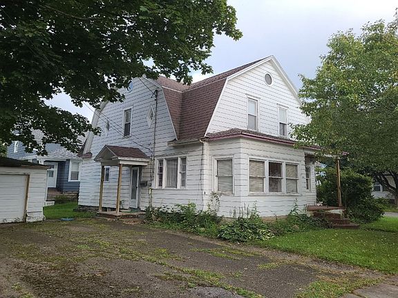 3rd image of 42 Lakin Ave