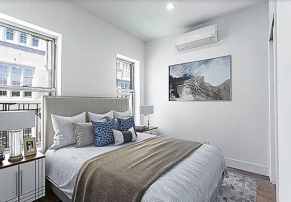 3rd image of 143 Christopher St #2C