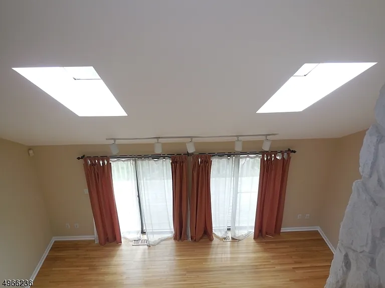 22 Windmill Dr — Photo 7