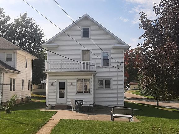 2nd image of 601 Park St