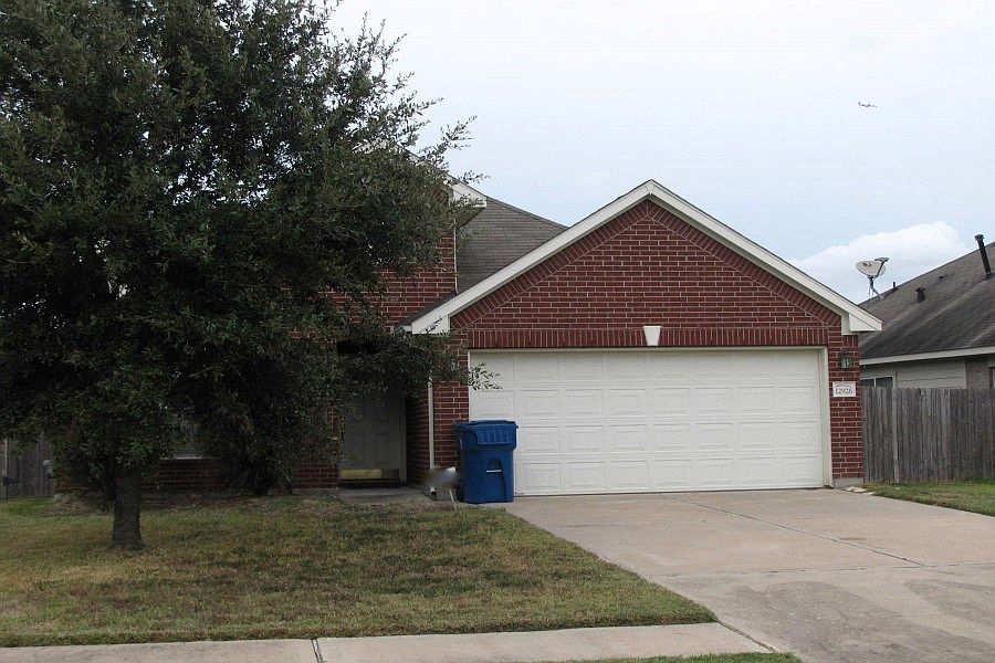 1st image of 12926 Schiller Park Ln