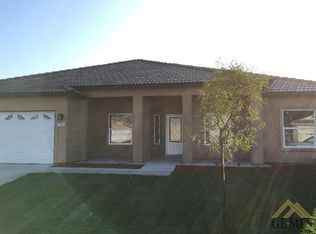 7404 Asseri St, Bakersfield, CA 93313