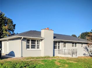 111 Rodgers Rd, Seneca, SC 29678