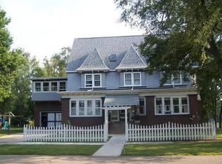604 Lathrop Ter, South Beloit, IL