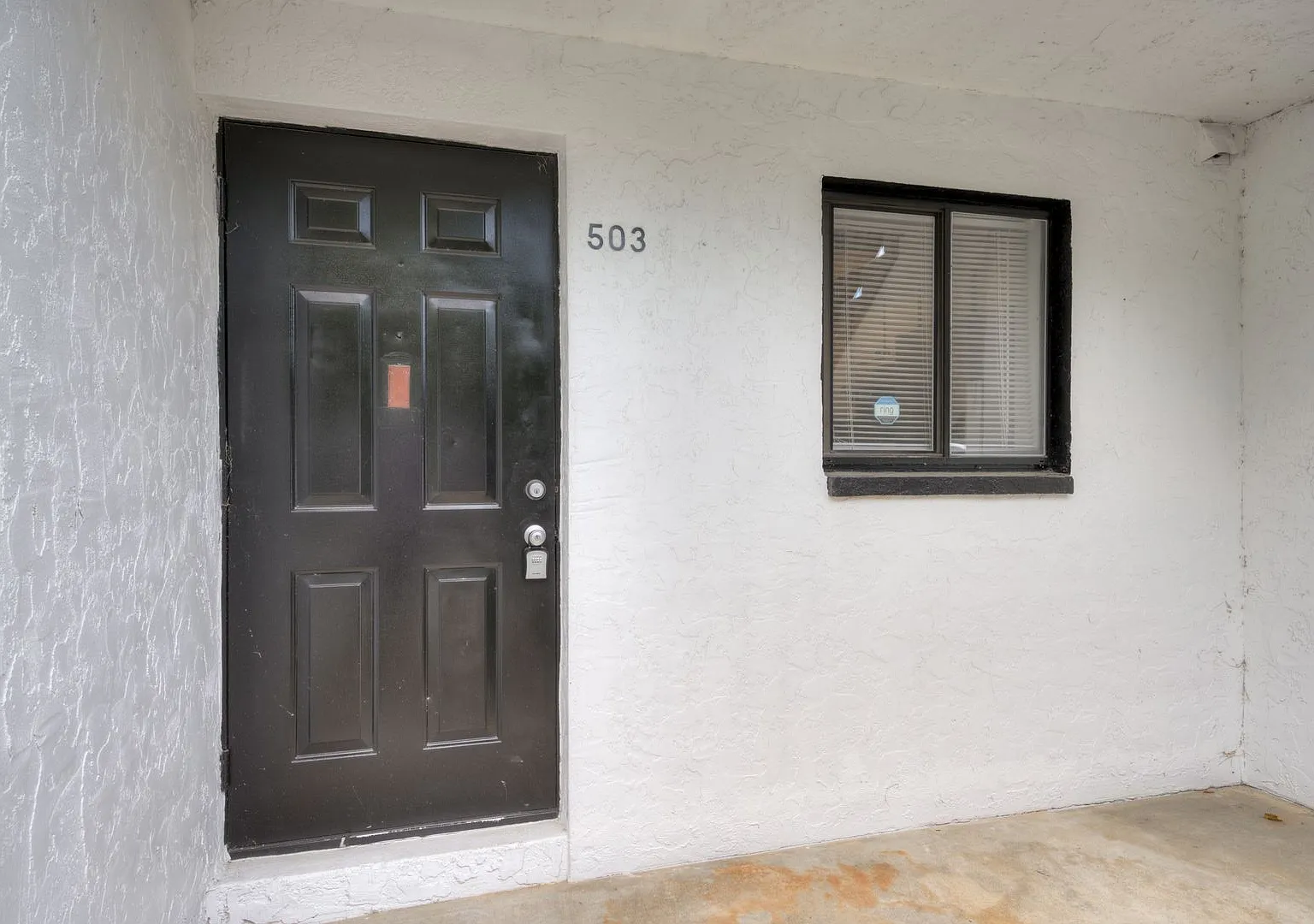 Updated 2 Bedroom 2 Bath Condo — Photo 4