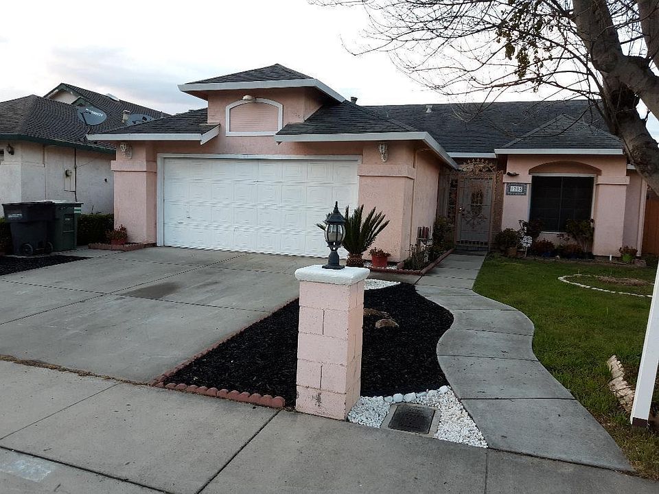 1st image of 1205 Cribari Dr