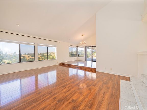 2nd image of 2605 Indian Creek Rd