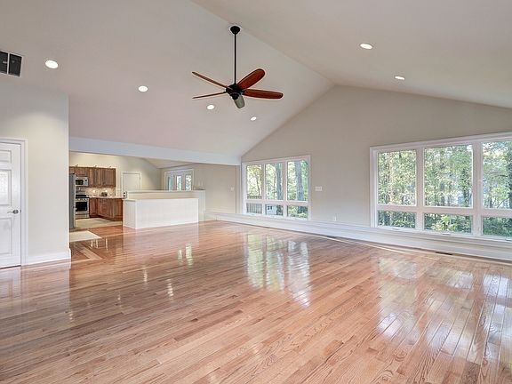 5th image of 4325 Tarpon Ln