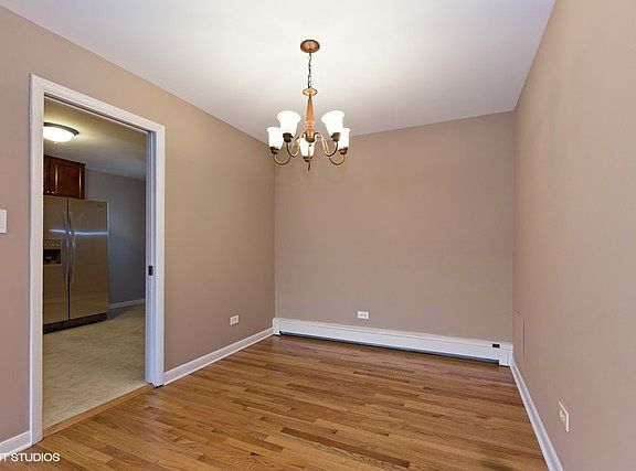 4th image of 5033 N Wolcott Ave #3B