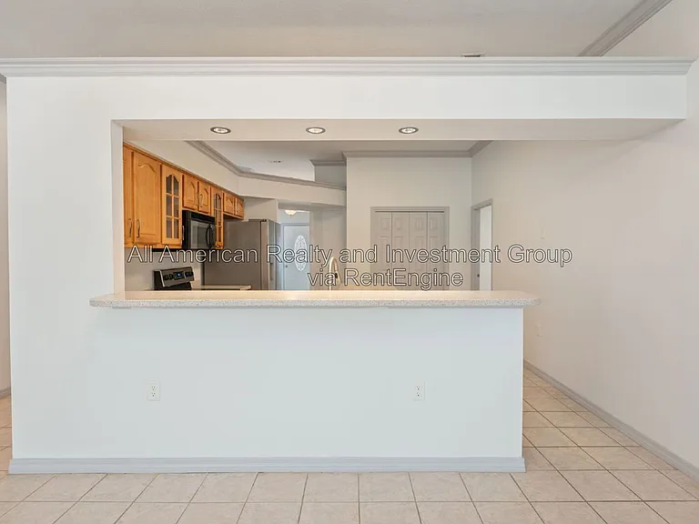 1940 Kadima Cir — Photo 8