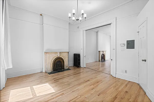 Rented by Hetherman Real Estate LLC | media 32