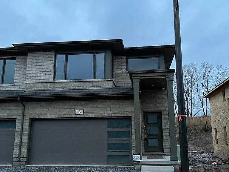 4552 Portage Rd #6 — Photo 3