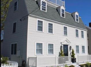 16 Wentworth Rd, New Castle, NH 03854