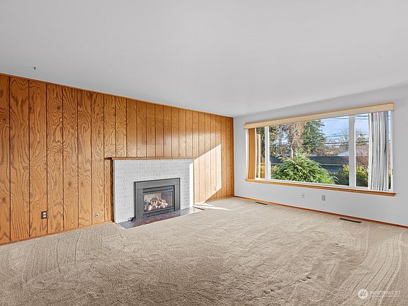 5th image of 22406 44th Avenue W