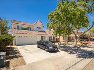 2010 Spanish Broom Dr, Palmdale, CA 93550