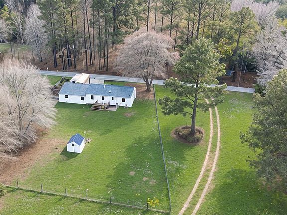 3rd image of 11477 Pine Pole Rd