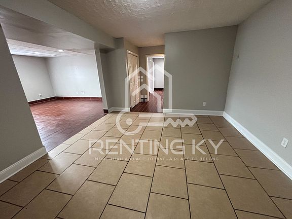5th image of 176 S Killarney Ln APT 5