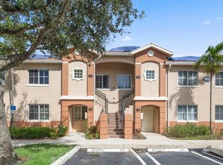 3504 Briar Bay Blvd APT 202, Royal Palm Beach, FL 33411