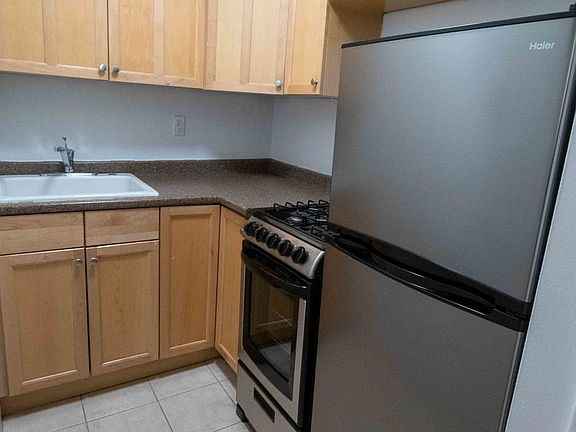5th image of 25 W 13th St APT 6EN