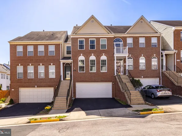 6305 Dunman Way, Alexandria, VA 22315
