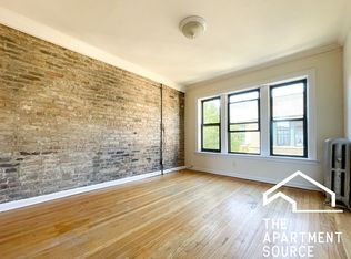 2334.5 N Spaulding Ave #3B, Chicago, IL 60647