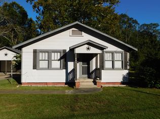 405 8th St SE, Springhill, LA 71075