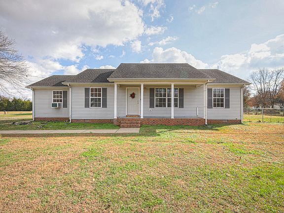 2nd image of 1603 Golden Valley Dr