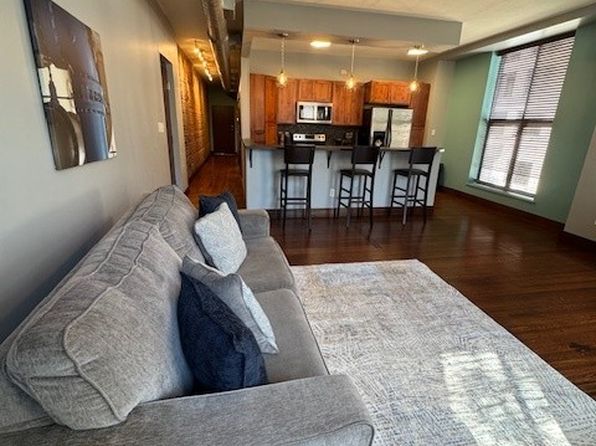 401 Broadway St APT 201
