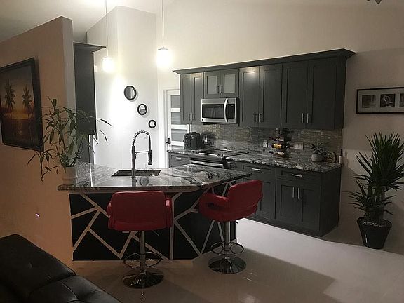 3rd image of 750 Parrot Ct