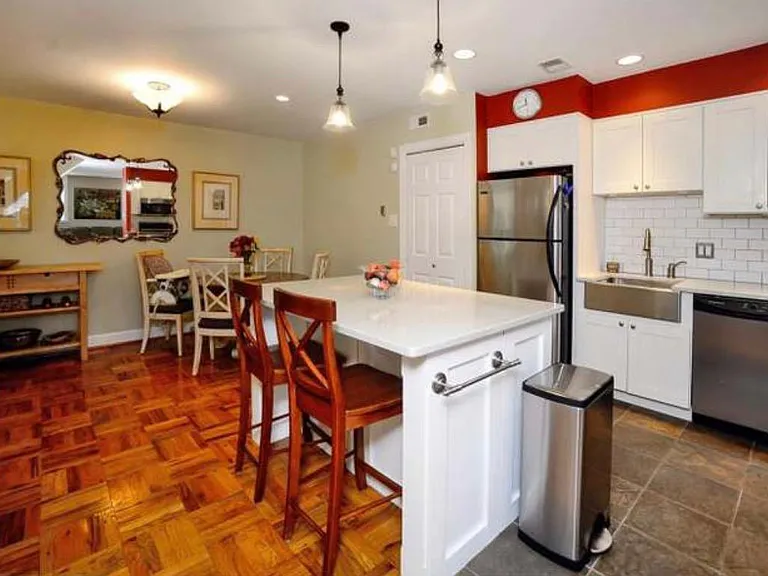 812 Lombard St #32 — Photo 8