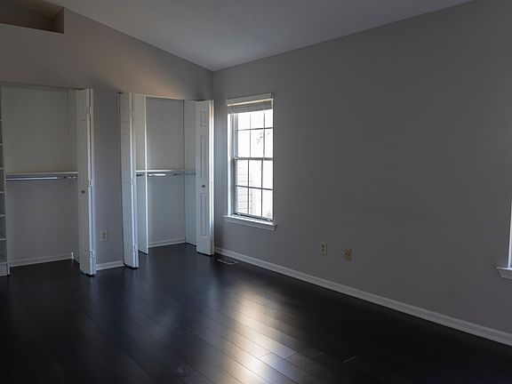 4th image of 6547 Medinah Ln