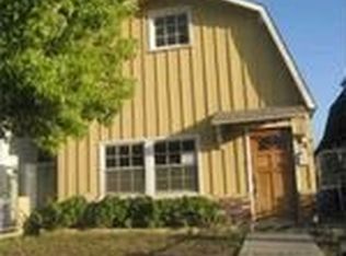 3004 W Chandler Blvd, Burbank, CA 91505