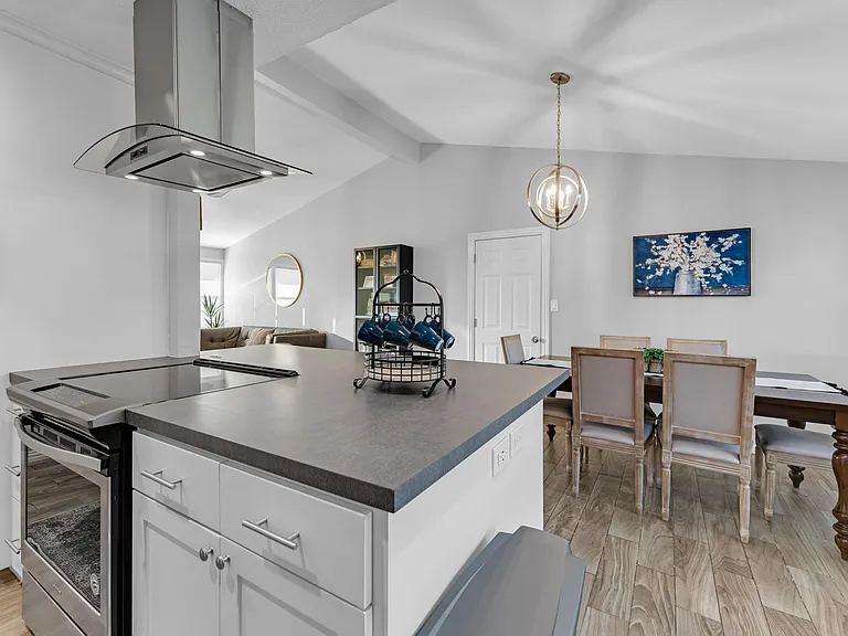 13506 Castleton Dr — Photo 6