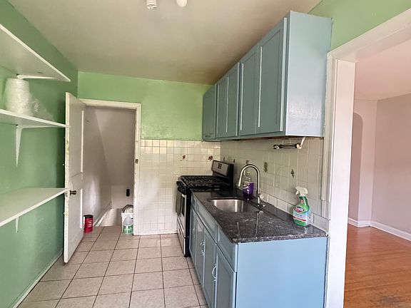 5th image of 6344 Sylvester St