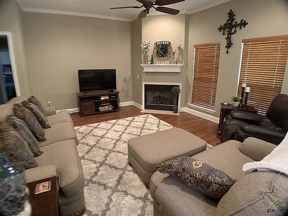 4th image of 2812 Kingfisher Ln