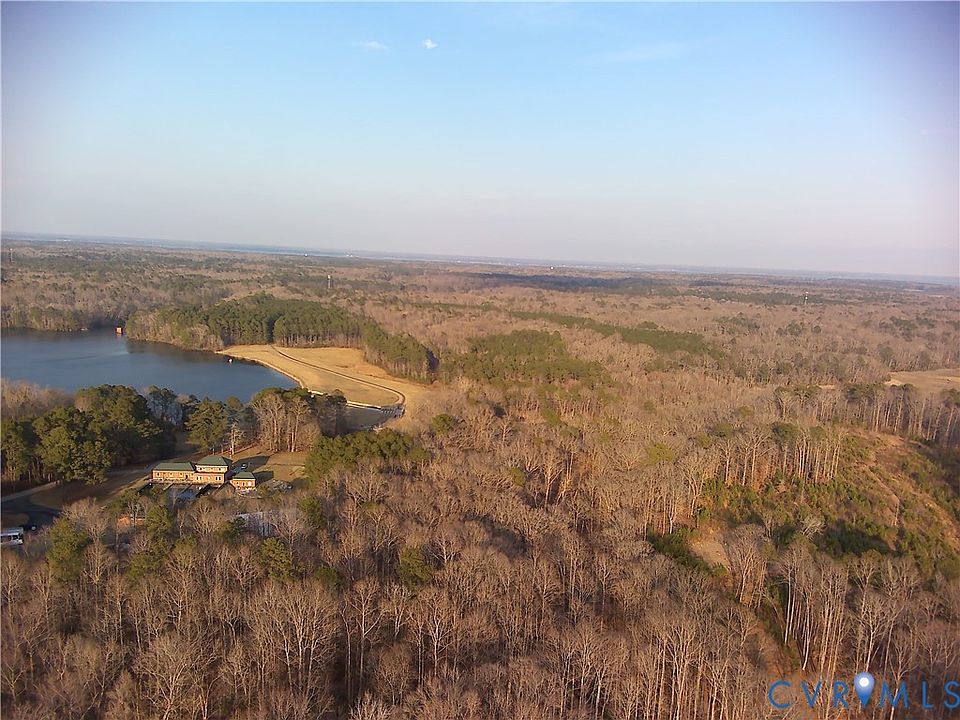 1st image of 525 Waller Mill Rd