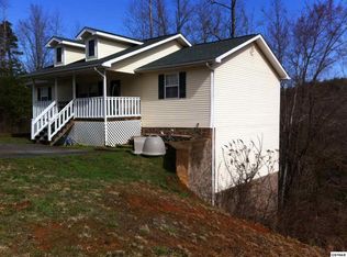 179 Burning Oaks Dr, Sevierville, TN 37876