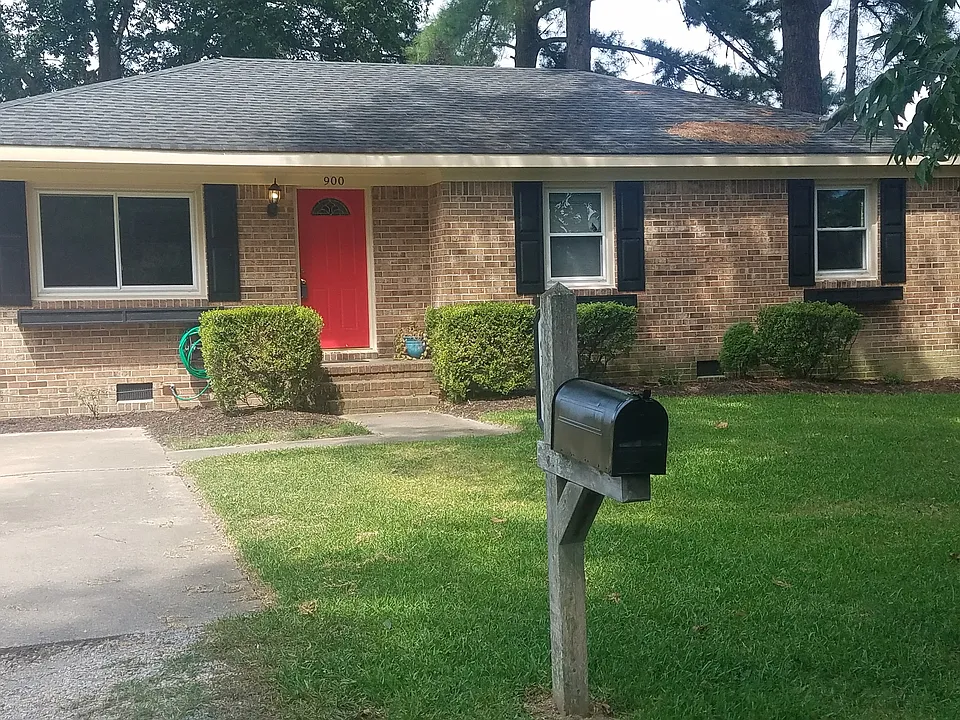 900 Bailey Pl