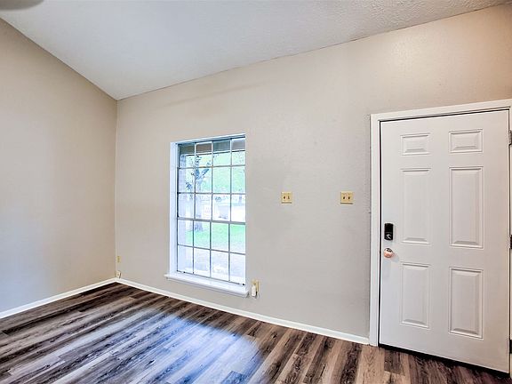 4th image of 12710 Marble Dr