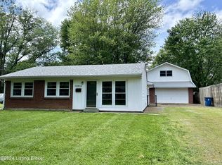 10806 Grafton Hall Rd, Louisville, KY 40272