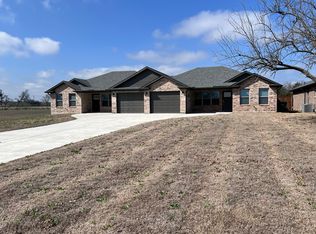 635 N Friendship Rd, Sherman, TX 75092