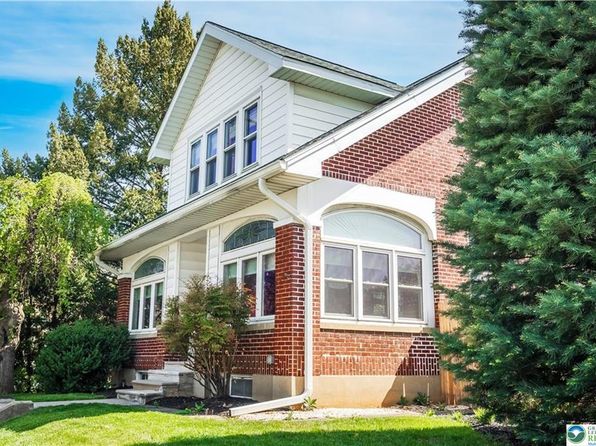 935 Brookside Rd, Wescosville, PA 18106