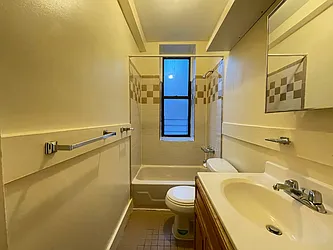 Rented by Lang Realty LLC